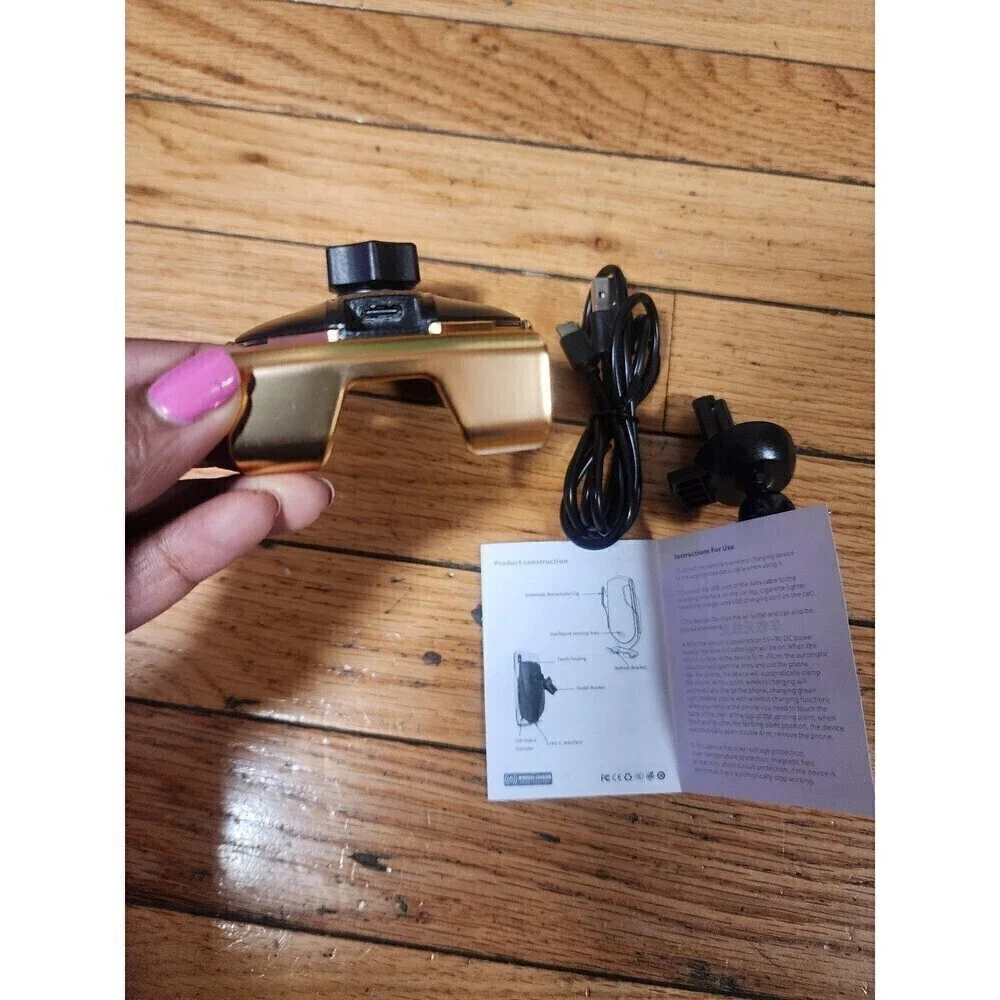 R2 Smart Sensor Wireless Car Charger/Phone Holder